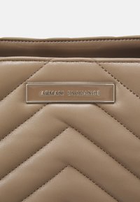 Armani Exchange Håndveske - dark pisco