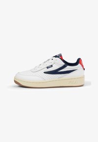 Ausgewählt, white fila navy fila red