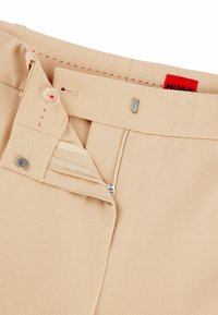 HUGO HILOTINNA - Stoffhose - open beige twelve