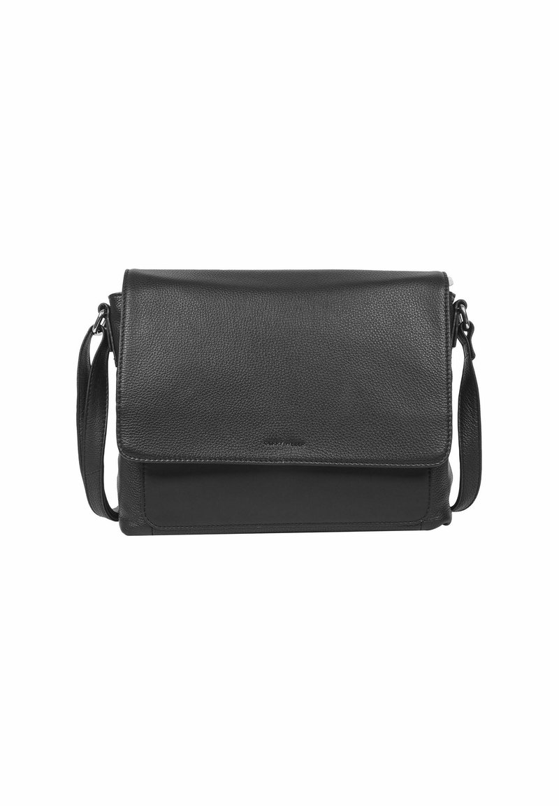 Črna usnjena torba za čez ramo z teksturirano površino, zapiranjem na poklopec, nastavljivim trakom in gladkim spodnjim delom. Minimalističen dizajn.