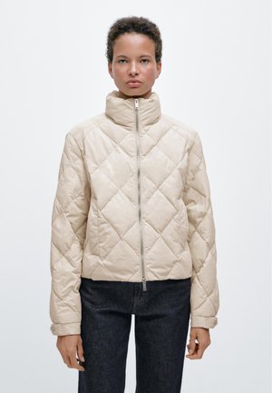 SHORT WATER-REPELLENT PUFFER - Daunenjacke - beige
