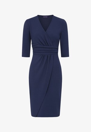 Robe portefeuille bleu marine midi avec des manches trois-quarts et un détail de taille froncé.