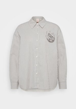 ONLMILLE RIA LOOSE SHIRT - Gombos blúz - moonbeam/naval academy