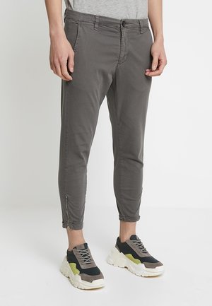 Chino - dark grey