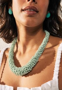 Next BEADED TUBE - Nyaklánc - turquoise blue
