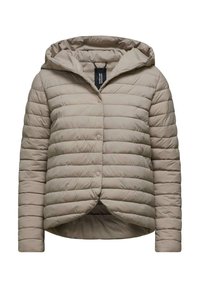 Giacca puffer imbottita beige con cappuccio, chiusura a scatto e cuciture orizzontali. Presenta una morbida texture e una lunghezza cropped.