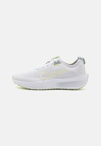 Unselected, white/life lime/vast grey/black/light pumice/cyber