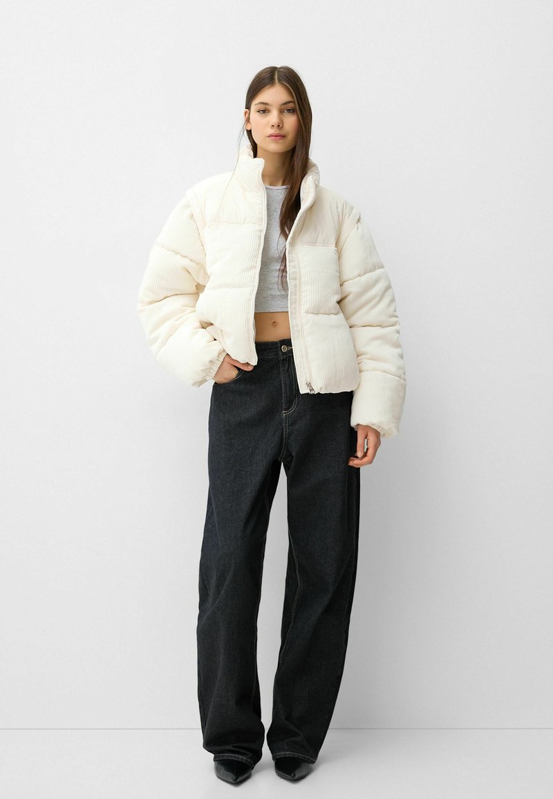 Bershka Winterjas wit