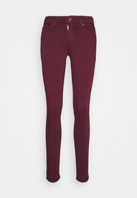 Vaqueros skinny burdeos de mezclilla, con diseño de cinco bolsillos, cremallera y cierre de botón. Textura suave con una silueta ajustada.