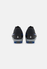 Nike Performance Jalkapallokengät kiinteälle alustalle - black