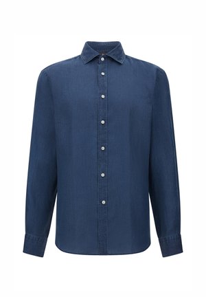 Chemise en denim bleu foncé avec des manches longues, fermeture à boutons à l'avant et col pointu. Présente une texture lisse et des accents en boutons argentés.