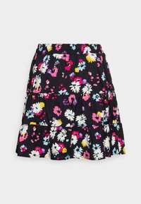 Jupe noire à volants avec un imprimé floral coloré en rose, blanc, bleu, violet et jaune, dotée d'une taille élastique.