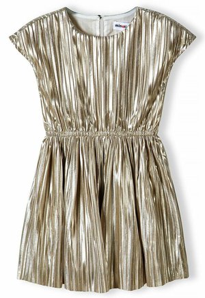 Robe courte plissée métallique dorée avec taille élastique et encolure ronde, fermeture éclair au dos et étiquette Minoti.