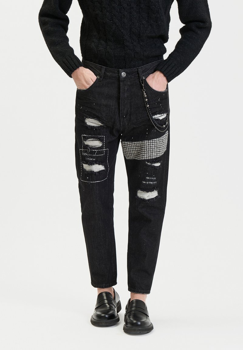 Gianni Lupo Jeans Tapered Fit - black