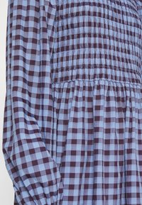 YAS Vardagsklänning - blue