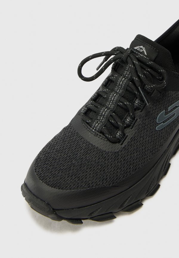 MAX PROTECT - Trainers3