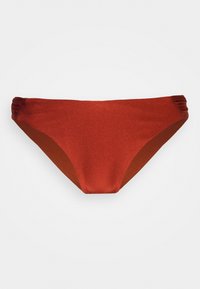Parte de baixo de bikini vermelho com acabamento texturizado, detalhes laterais franzidos e um corte moderado com acentos de cor sólida. Forro interior suave.