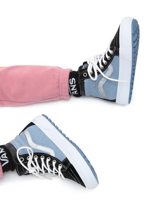 UY SK8-HI MTE-1 - Zapatillas altas - medium blue