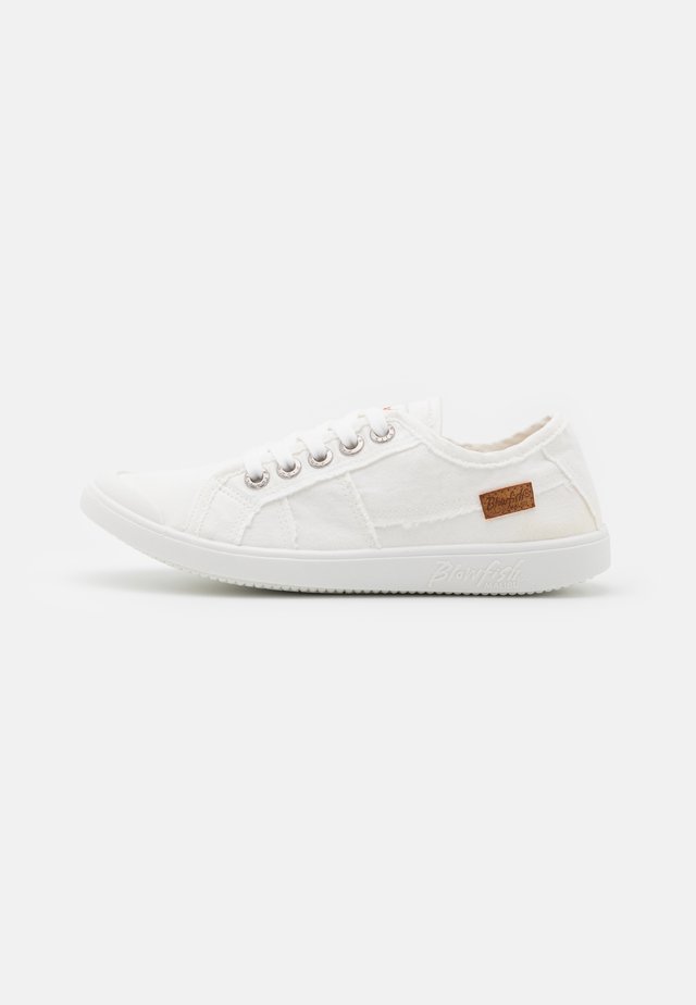 VEGAN VESPER - Sneakersy niskie - white