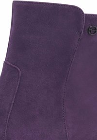 Tamaris COMFORT - Botine - purple suede
