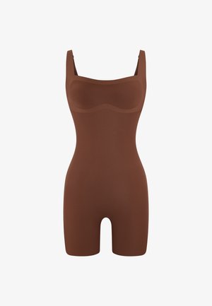 Body sculptant marron sans couture en une seule pièce avec larges bretelles et jambes jusqu'aux cuisses.