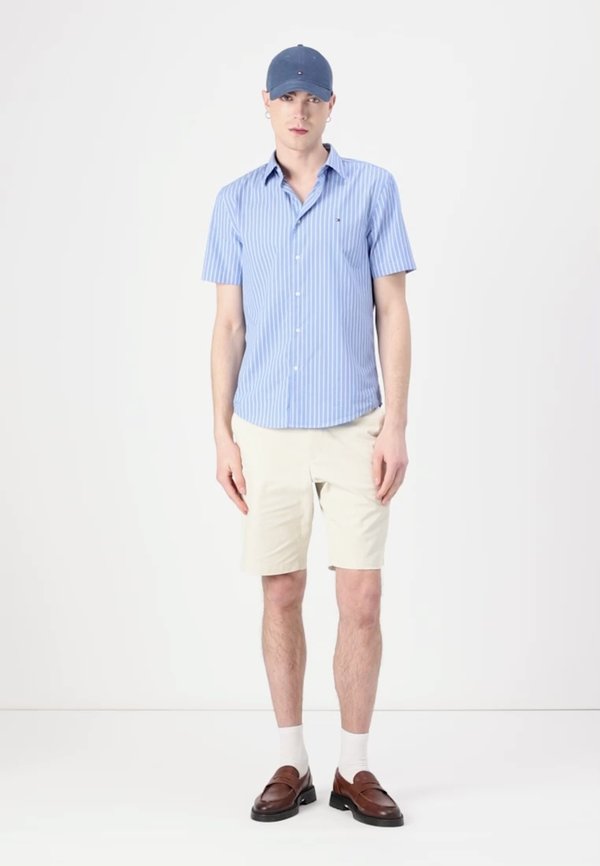 RETRO SHIRT - Shirt4