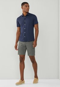 Hackett London Košeľa - navy
