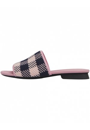 Infradito con toma a tessuto a motivi scozzesi blu navy e rosa, suola sintetica rosa, design piatto e punta aperta per una facile indossabilità.