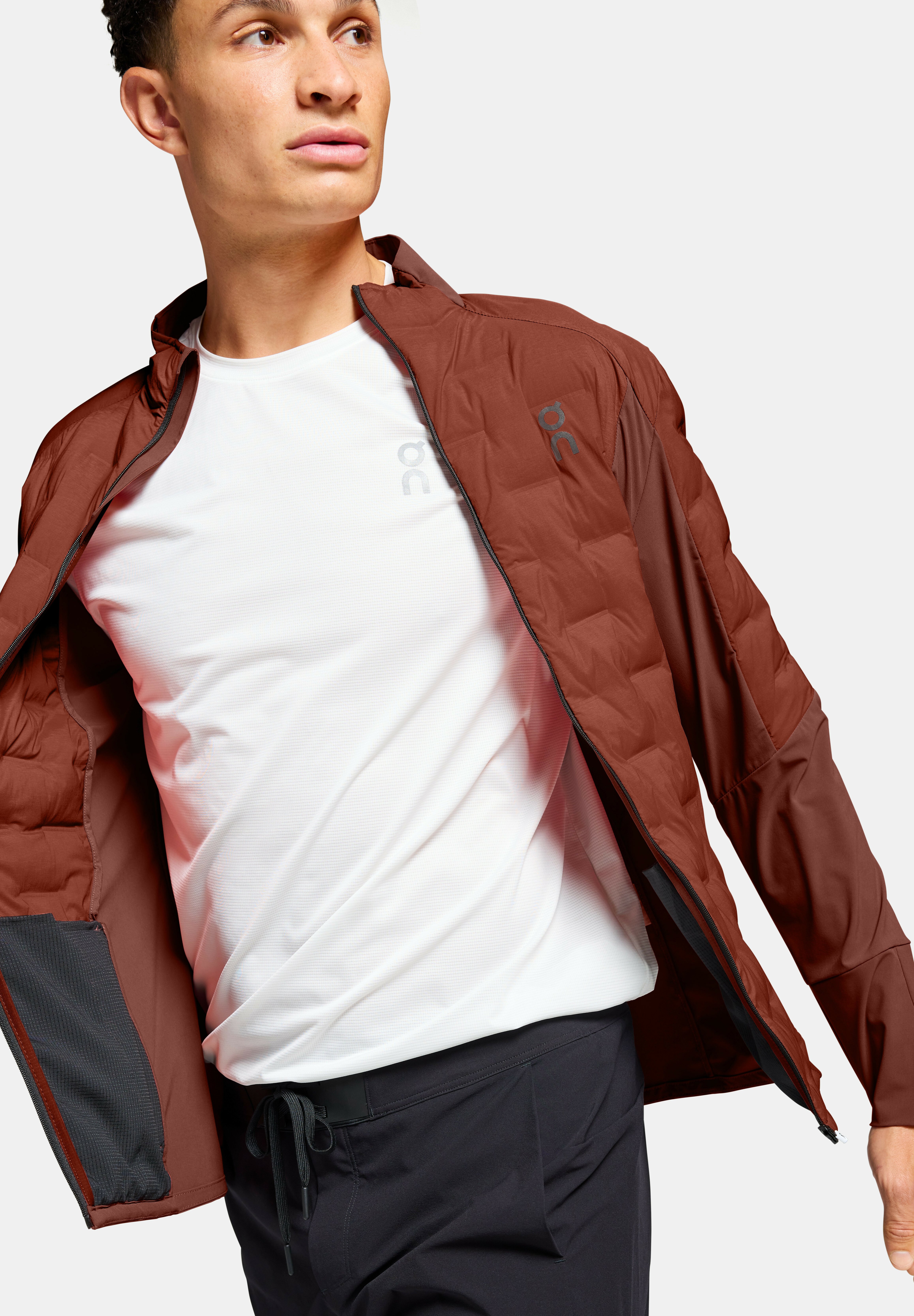 On CLIMATE - Running jacket - auburn ruby/red - Zalando