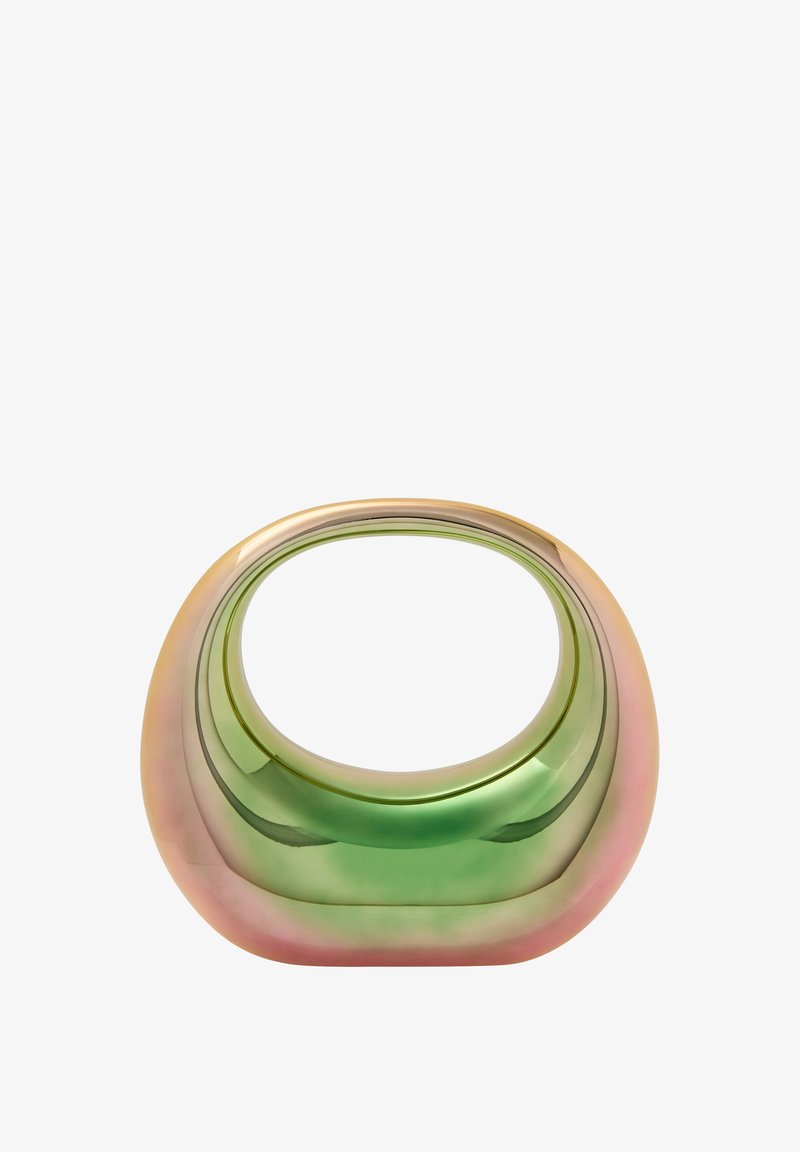 Wielowarstwowy wazon o gładkim, owalnym kształcie, wykonany z przeźroczystego zielonego i różowego szkła, z szerokim otworem u góry.
