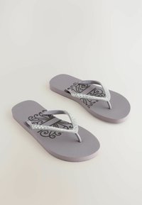Pool slides - mauve purple