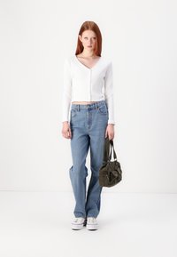 Abercrombie & Fitch FRONT TO BACK TONAL STRAIGHT - Relaxed fit jeans - blue denim