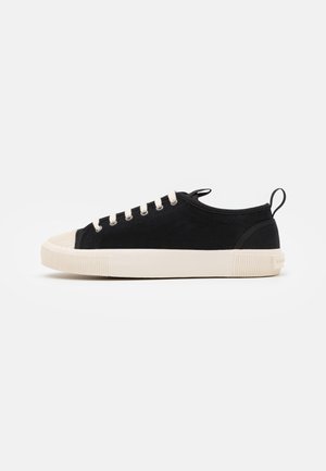 SOLENT - Matalavartiset tennarit - black