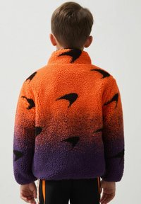 Reiss REISS DRIFT UNISEX FIT MCLAREN F1 TEAM OMBRÉ FLEECE JACKET - Fliisjakk - papaya orange/purple