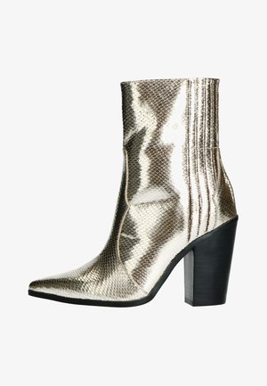 High heeled ankle boots - gold