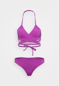 - Bikini