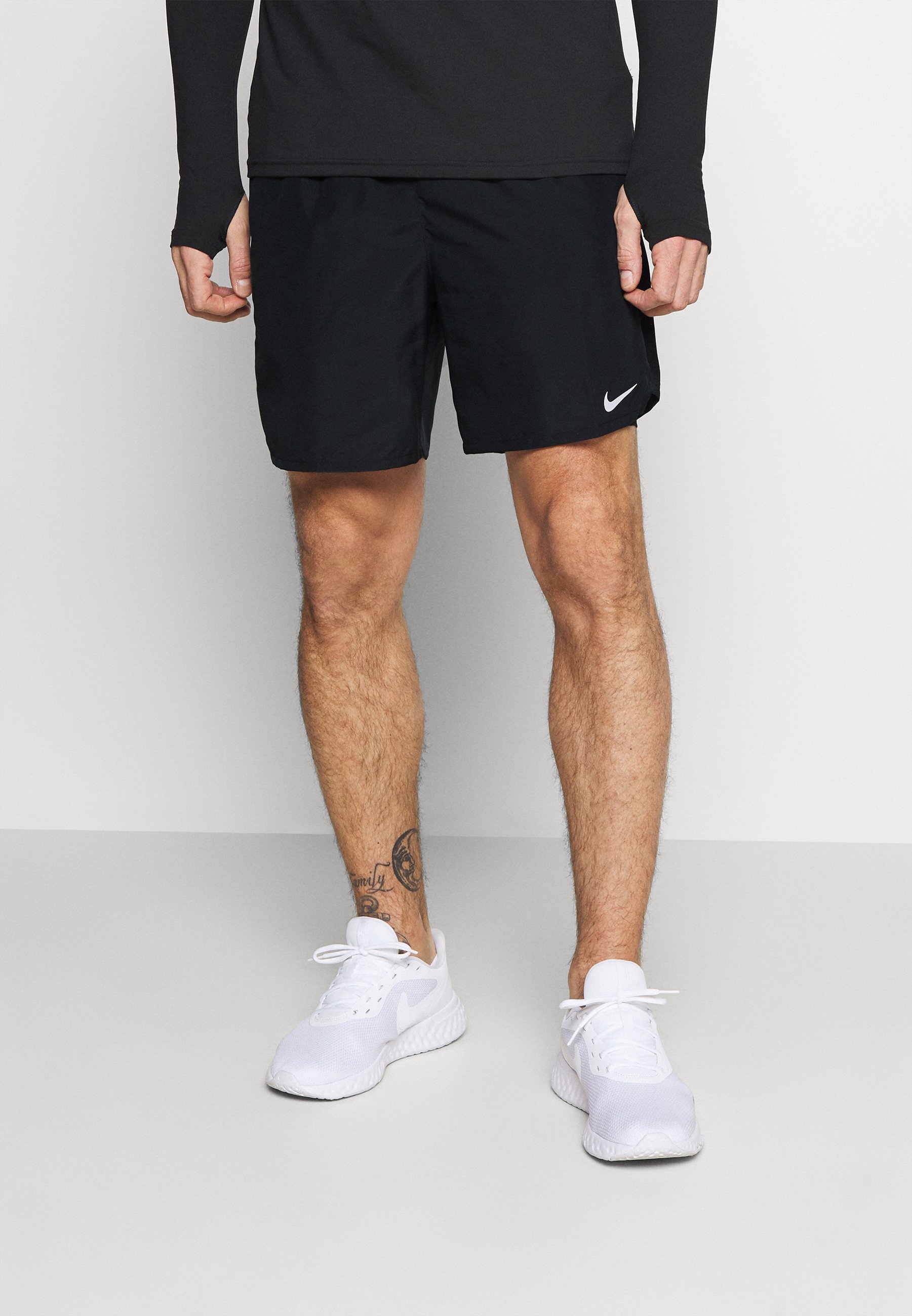 nike short challenger