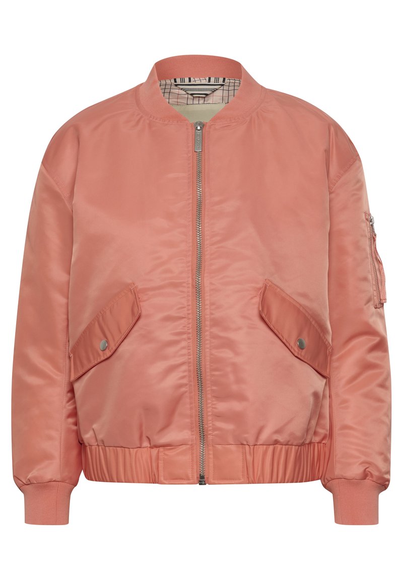 Part Two Bomberjacks rood