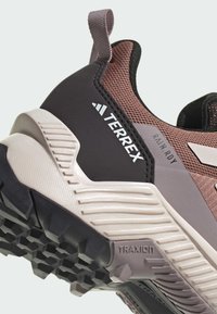 Adidas Terrex EASTRAIL 2 - Vaelluskengät - warm clay   putty mauve   preloved fig
