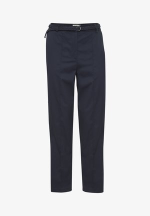 Pantalon bleu marine en tissu lisse avec une ceinture tressée et un anneau en métal. Coupe droite, avec un design ajusté et sans poches.