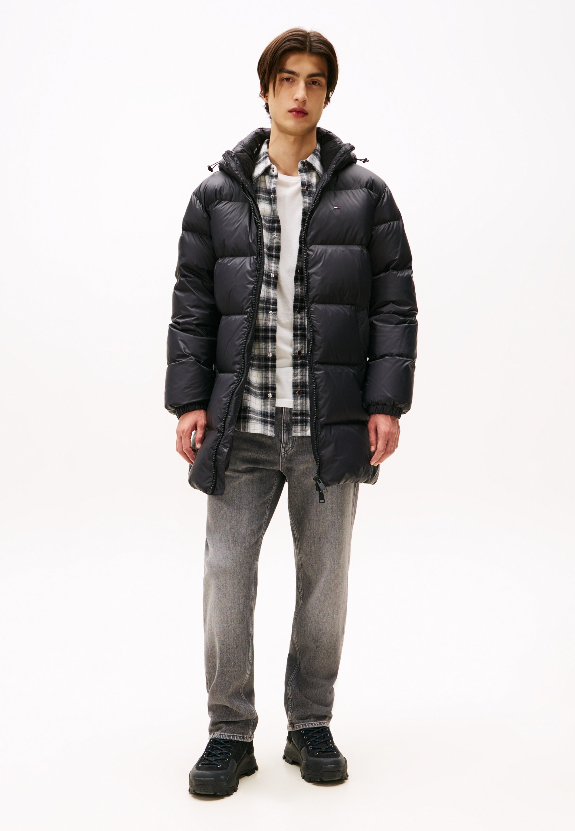 Tommy Jeans 에센셜 다운 파카 겨울 자켓