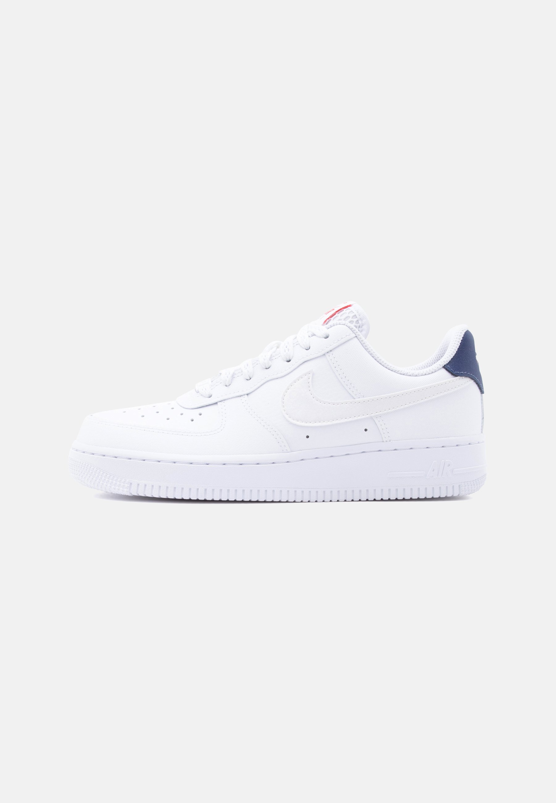 Nike Sportswear AIR FORCE 1 '07 SE - Sneakers low - white/black