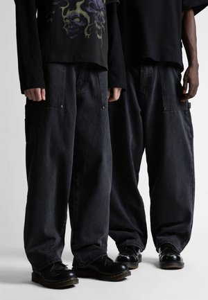 PUSHER HAMMER UNISEX - Széles szárú - faded black