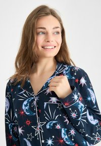 Chelsea Peers SET - Nattplagg set - navy