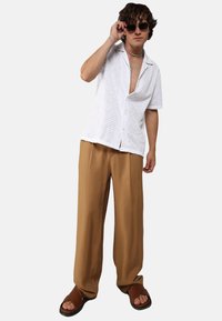 Instafab JACOB - Chemise - white