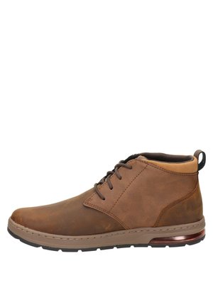 Botas de cuero marrón hasta el tobillo con un acabado suave, punta redonda y diseño de cordones. Presentan un collar acolchado y una suela de goma con amortiguación de aire.