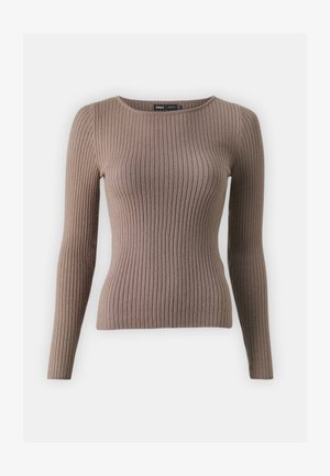 Maglione a costine marrone con scollo rotondo e maniche lunghe. Il tessuto ha una superficie liscia e un design aderente.