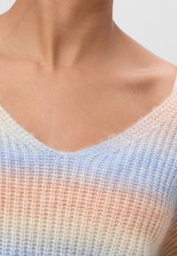 QS Strickpullover - salmon