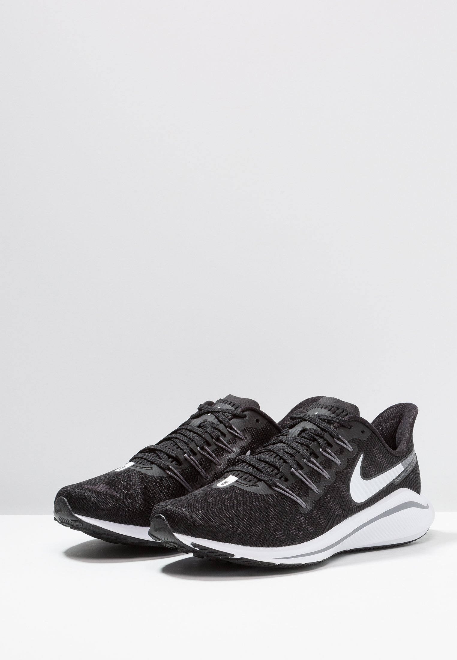 nike zoom vomero 14 sale