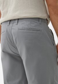 s.Oliver Shorts - schiefergrau